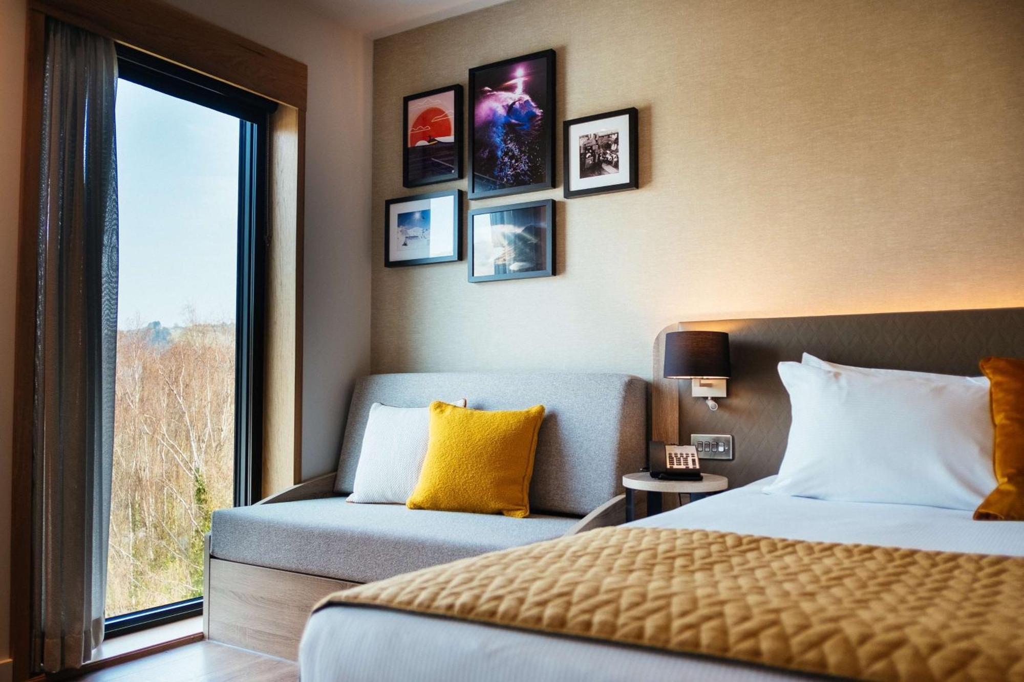 Hilton Garden Inn Snowdonia Conwy Exterior foto