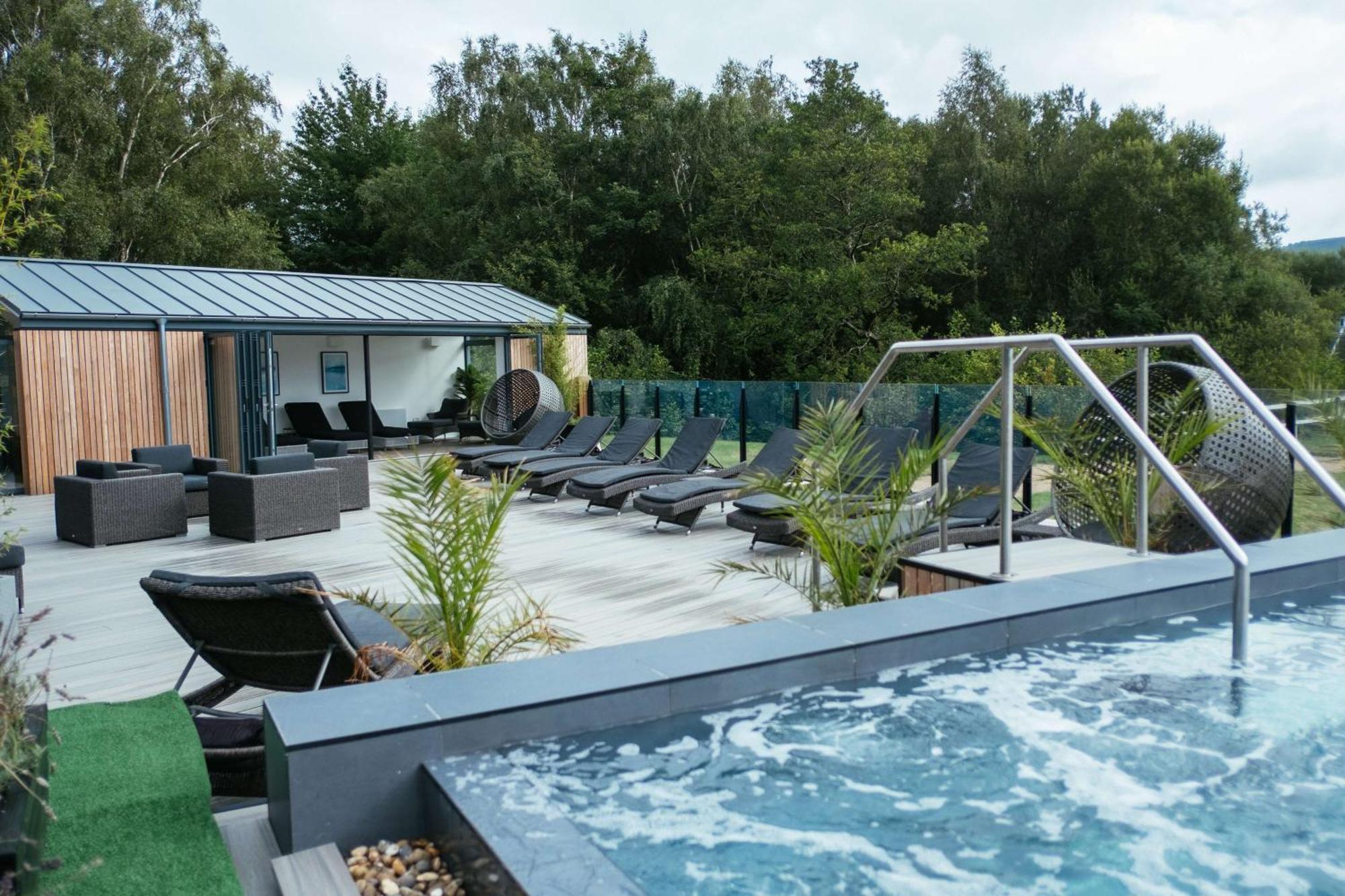 Hilton Garden Inn Snowdonia Conwy Exterior foto